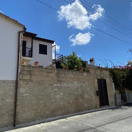 Calypso Historic Tatil Evi Limasol